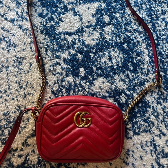 Red Gucci Marmont Mini - Picture 1 of 11